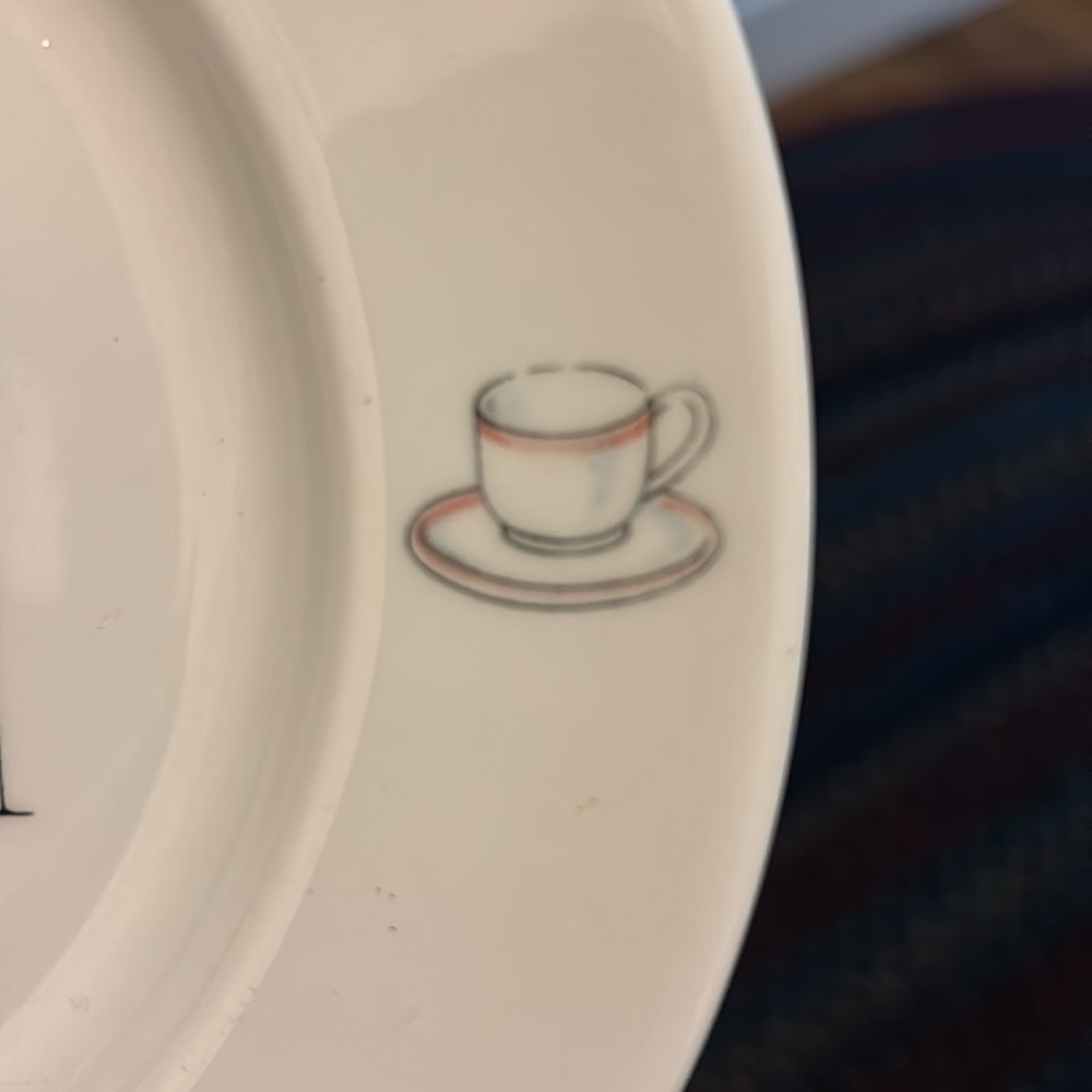 Peter Rabbit Wedgewood Plate 1993 - Picture 6 of 6